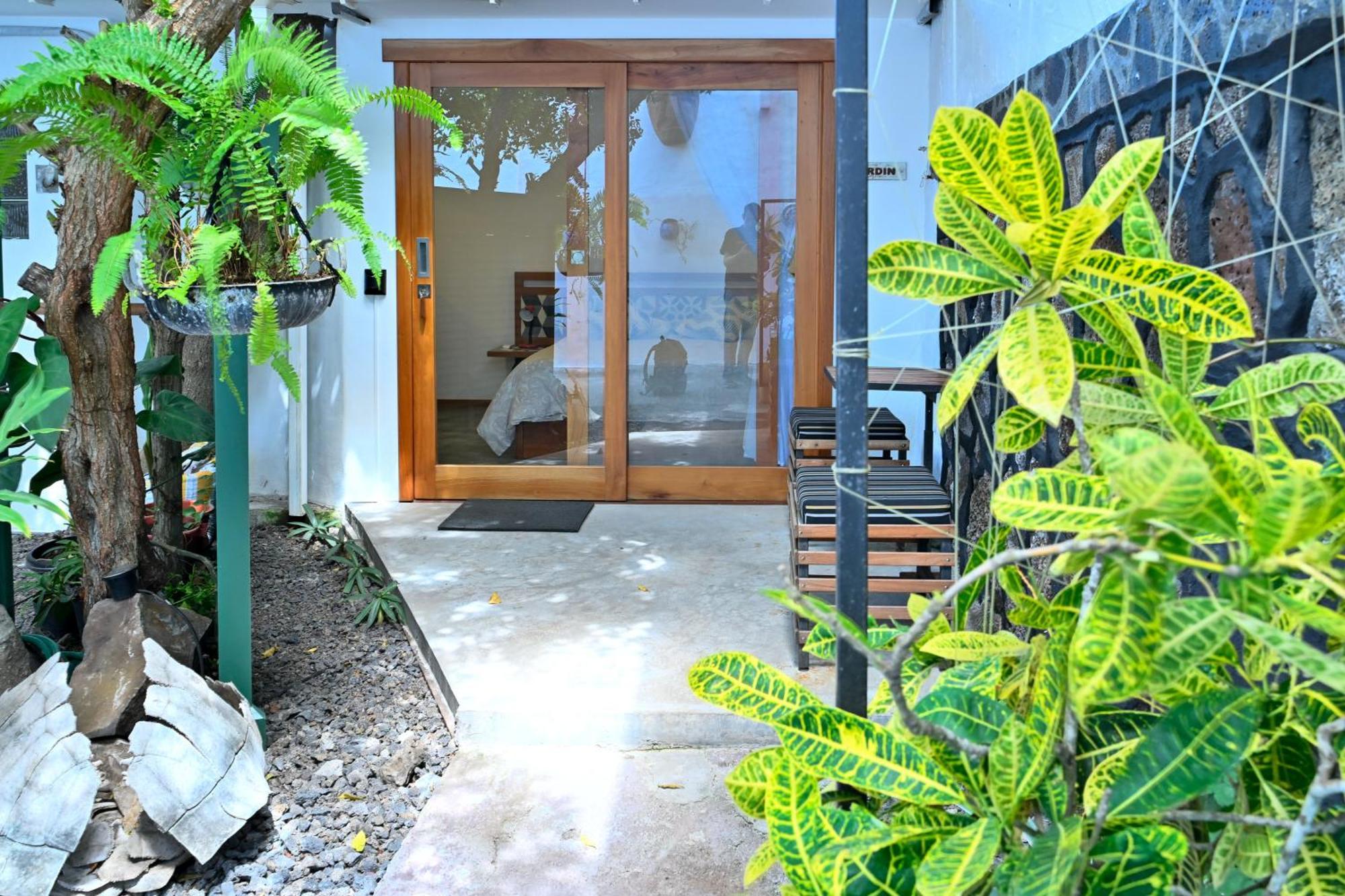La K-Leta Boutique Guesthouse Puerto Ayora  Εξωτερικό φωτογραφία
