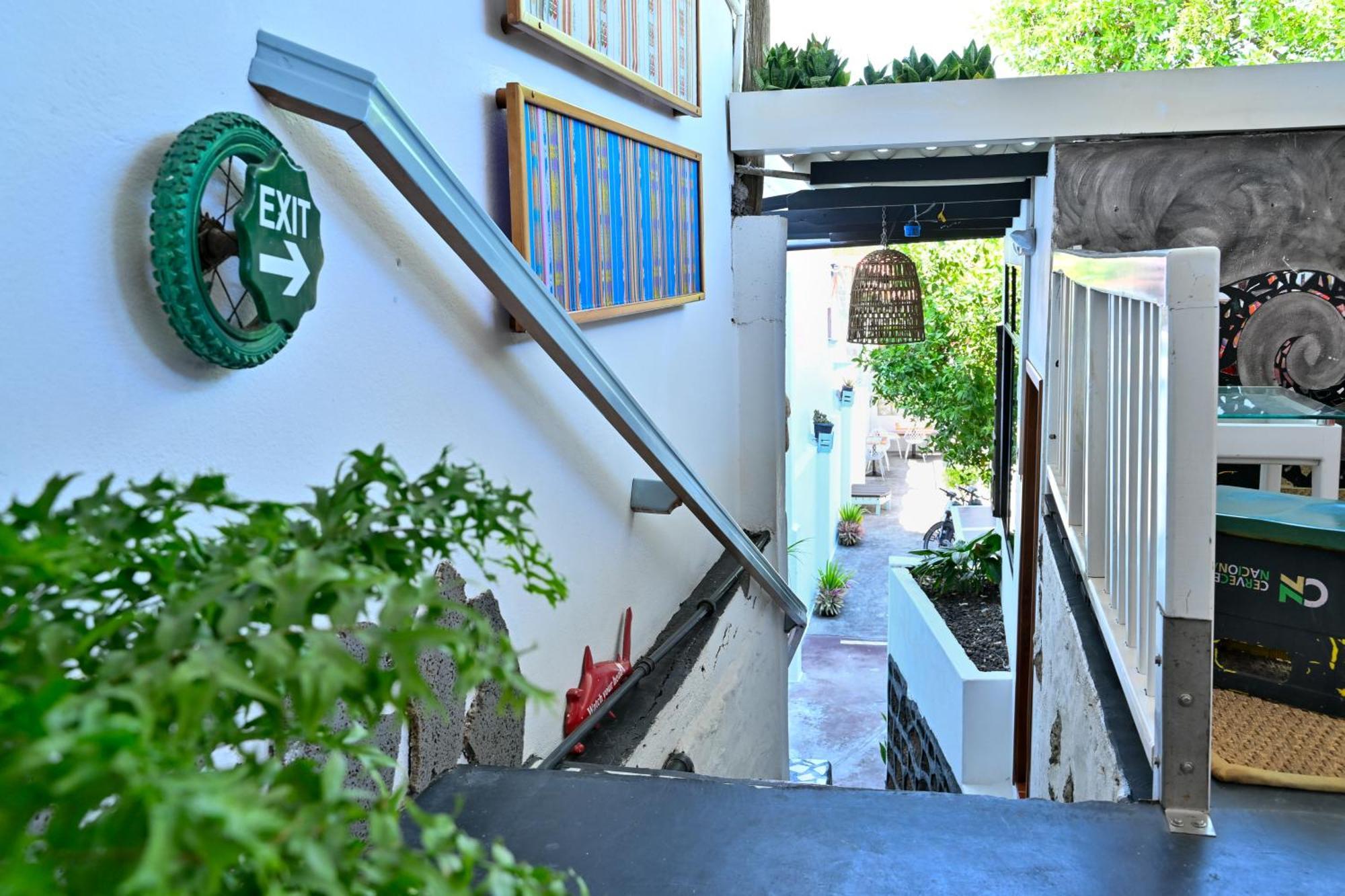La K-Leta Boutique Guesthouse Puerto Ayora  Εξωτερικό φωτογραφία
